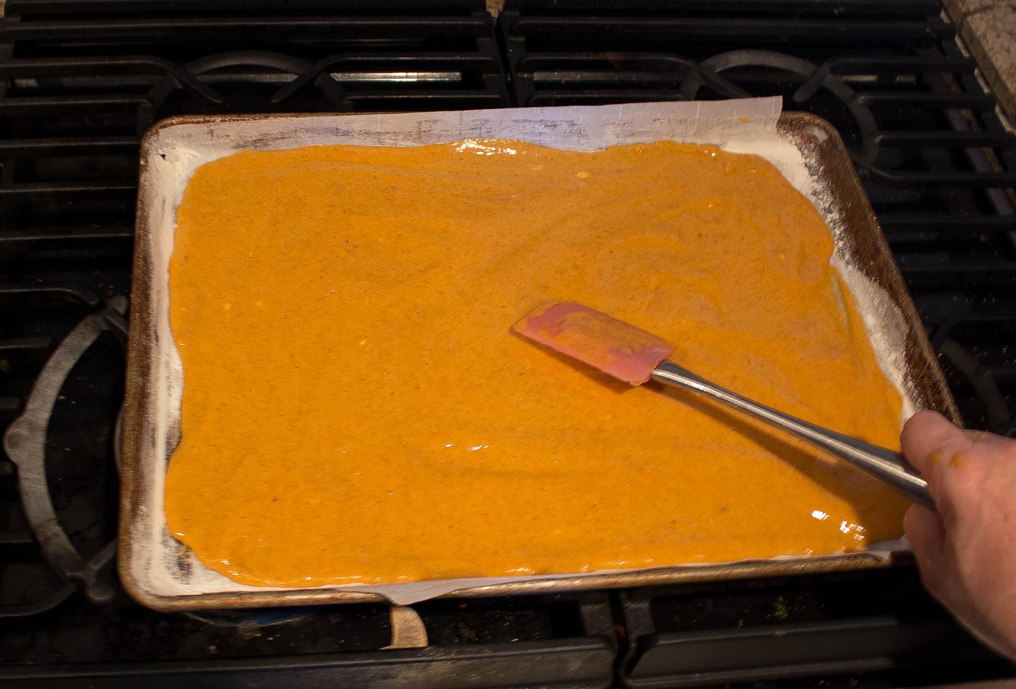 recipe-marijuana-infused-pumpkin-spice-roll-cake-the-cannifornian